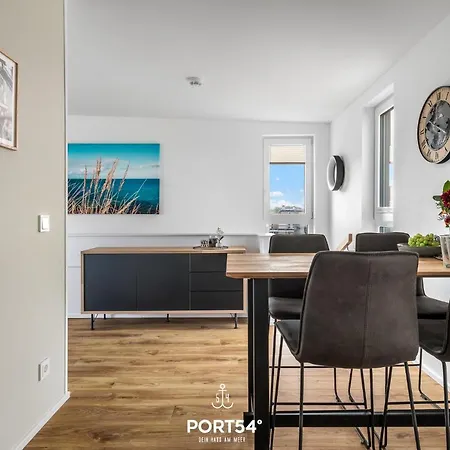 Janus' Shelter אולפניץ