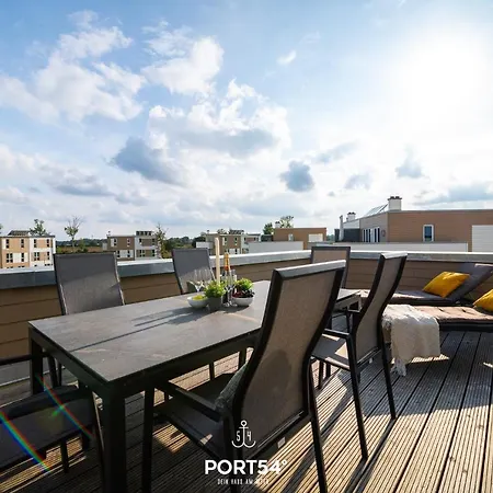 Janus' Shelter דירה