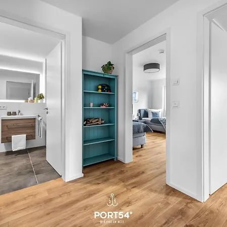 Janus' Shelter אולפניץ